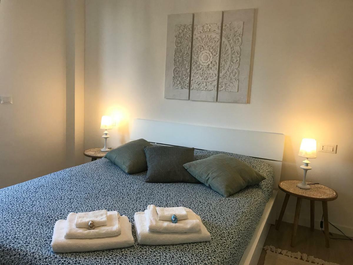 Rome On The Beach Apartment Lido di Ostia Bagian luar foto