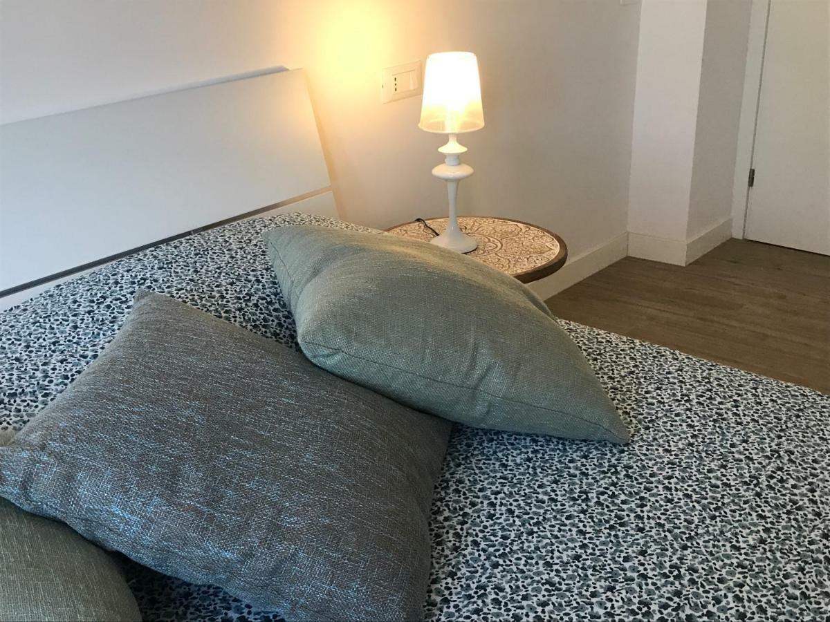 Rome On The Beach Apartment Lido di Ostia Bagian luar foto